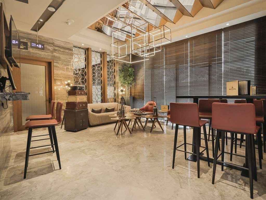 Best Western Plus Maya - Luxury Collection Hotel 다카 레스토랑 사진